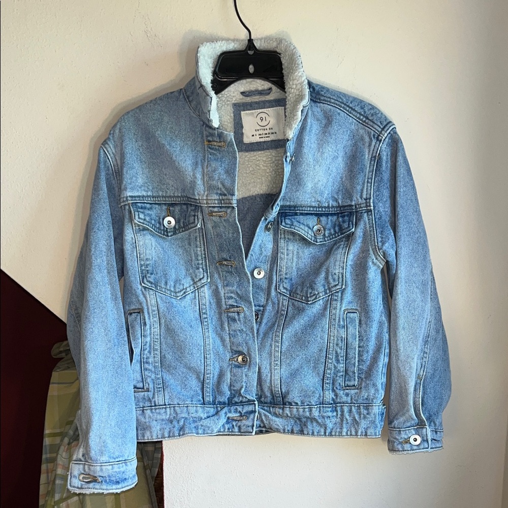 Cotton On Blue Classic Denim Jacket with White Sherpa Collar GUC